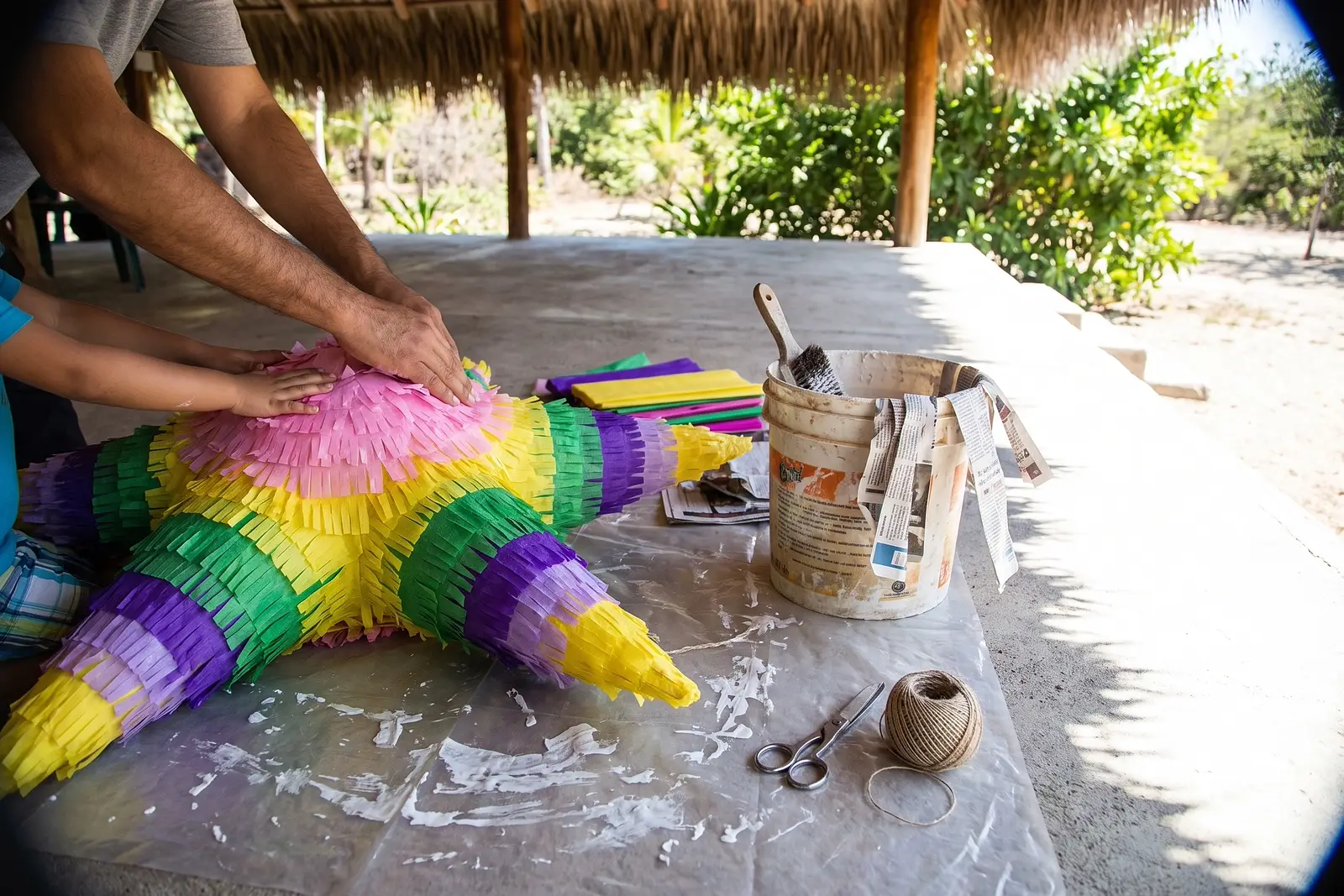 Taller de piñatas mexicanas